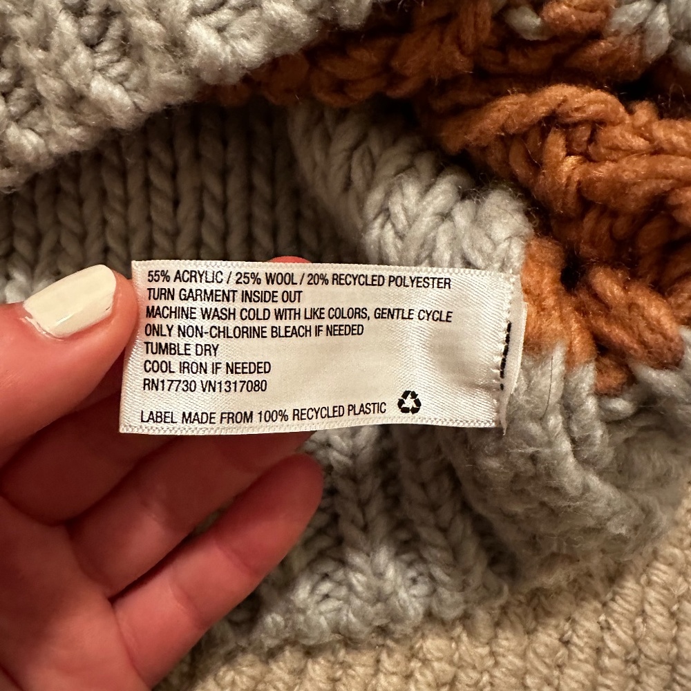 Universal threads chunky cropped knit sweater - Picture 4 of 7